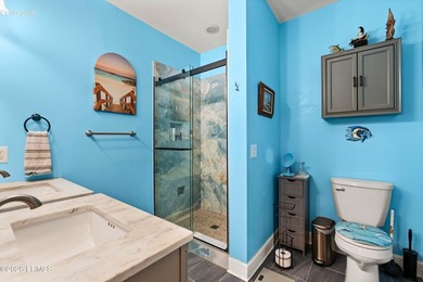 This charming 3-bedroom, 2-bathroom single-family residence - photo 21