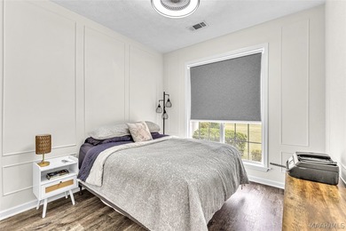 ***Improved price!***Welcome to this beautifully maintained - photo 27