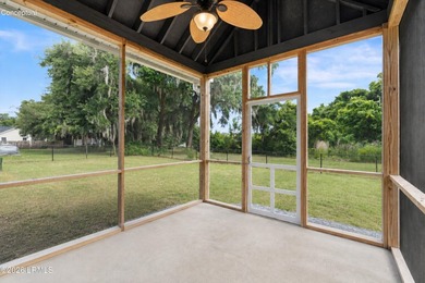 This charming 3-bedroom, 2-bathroom single-family residence - photo 29