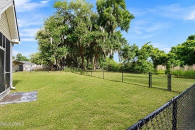 This charming 3-bedroom, 2-bathroom single-family residence - photo 33