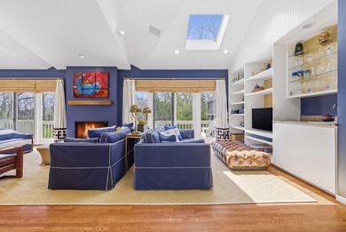 You've found it: Oak Bluffs offers a stunning setting just - photo 10