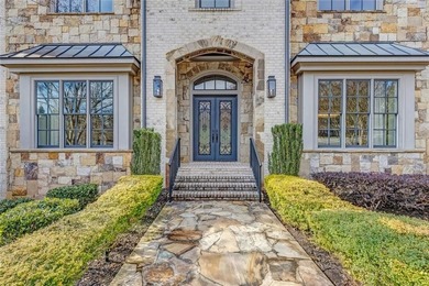 Welcome to Belford Manor Estate, where effortless elegance meets - photo 3