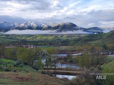 Lake Acreage For Sale in Horseshoe Bend, Idaho