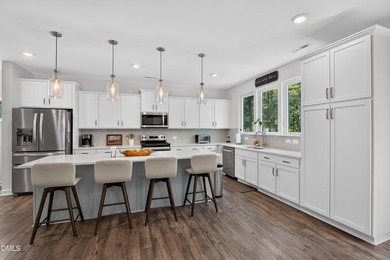 This beautifully crafted 2,820 sq ft home in the gated community - photo 11