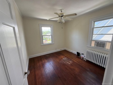 Nestled in the heart of the Rochelle Heights Historic District - photo 18