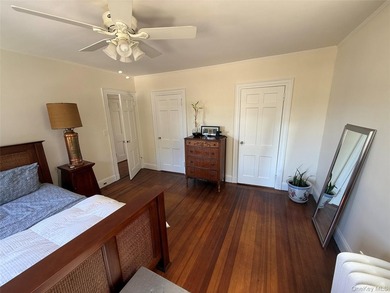 Nestled in the heart of the Rochelle Heights Historic District - photo 25