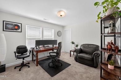 This beautifully crafted 2,820 sq ft home in the gated community - photo 30