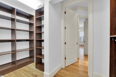 Welcome to effortless luxury in one of Downtown Greenville's - photo 31