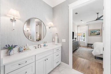 Welcome to 105 Rosecourt Street, the largest single-story floor - photo 32