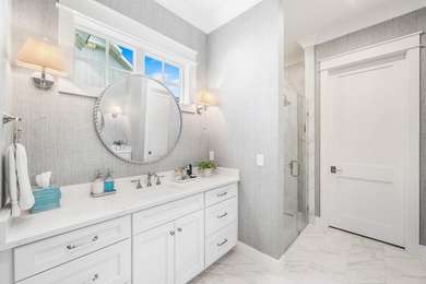 Welcome to 105 Rosecourt Street, the largest single-story floor - photo 33
