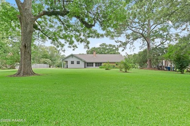 Bayou frontage! This classic home presents an opportunity to - photo 37