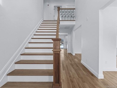 Welcome to 42 Williamson Street, a beautiful new construction - photo 2