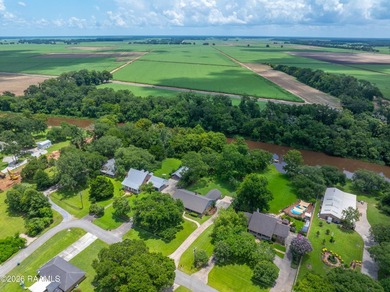 Bayou frontage! This classic home presents an opportunity to - photo 44