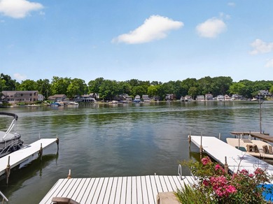 Experience life on The Narrows, where every day begins and ends - photo 47