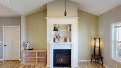 Built in 2015 with custom craftsmanship, this home offers 1,906 - photo 5