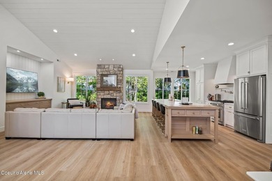 Timeless craftsmanship and refined mountain living come together - photo 8