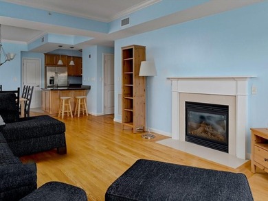 Carefree Luxury Living Just Minutes from the Beach! If you're - photo 11