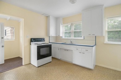 135 4th St - photo 15
