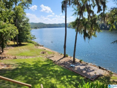 Jordan Lake Home For Sale in Verbena Alabama