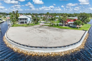 Caloosahatchee River - Lee County Lot For Sale in North Fort Myers Florida