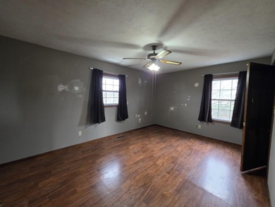 With over 3000 sqft of living space and nearly 7 acres, this