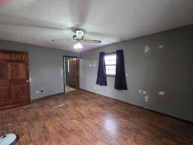 With over 3000 sqft of living space and nearly 7 acres, this