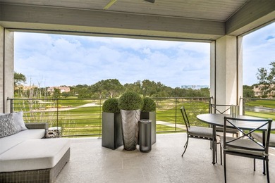 Barely lived in and impeccably maintained, this exceptional - photo 32