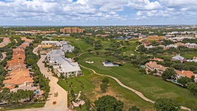 Barely lived in and impeccably maintained, this exceptional - photo 34