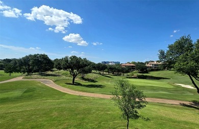 Barely lived in and impeccably maintained, this exceptional - photo 38