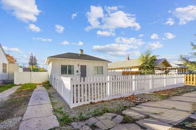 Snake River - Cassia County Home Sale Pending in Burley Idaho