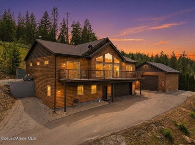 Experience the best of North Idaho living on this extraordinary - photo 1