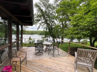Lake Home For Sale in Kinnelon, New Jersey