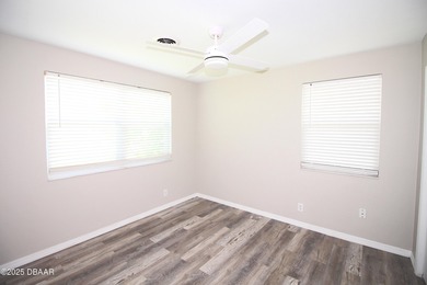 Move in and do nothing in this completely renovated 3 bedroom 2 - photo 12
