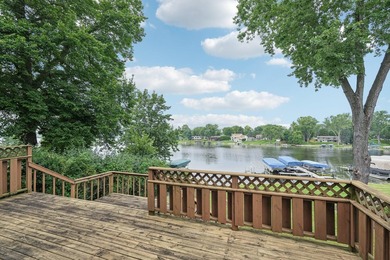 MOTIVATED SELLER! Little Muskego Lake Waterfront Property! With - photo 4