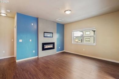 Open House Saturday July 11th - 12p-2p. Priced to SELL! Spacious - photo 5