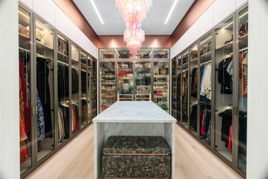 Completed in 2025, this luxurious, one-of-a-kind 2.71-acre - photo 26