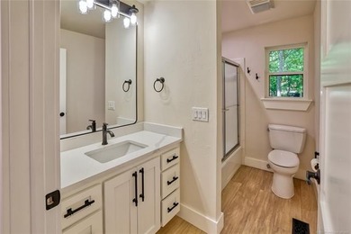 Beautiful Wooded Lakefront Retreat! You will love lakefront - photo 29