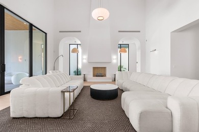Completed in 2025, this luxurious, one-of-a-kind 2.71-acre - photo 31