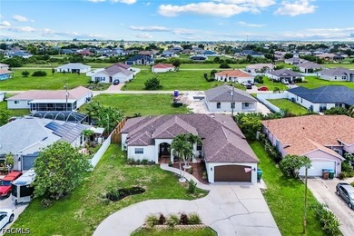 This custom-built 4-bedroom, 3-bathroom home in Northwest Cape - photo 34