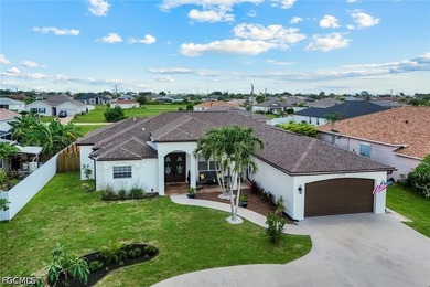 This custom-built 4-bedroom, 3-bathroom home in Northwest Cape - photo 36