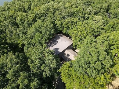 Beautiful Wooded Lakefront Retreat! You will love lakefront - photo 36