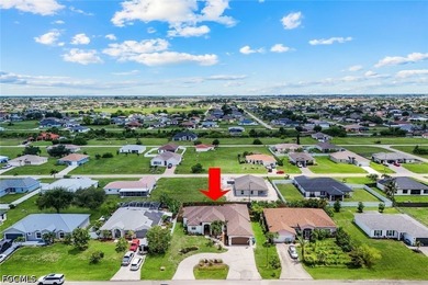 This custom-built 4-bedroom, 3-bathroom home in Northwest Cape - photo 40