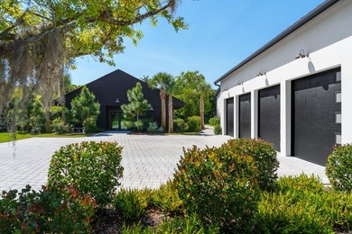 Completed in 2025, this luxurious, one-of-a-kind 2.71-acre - photo 49