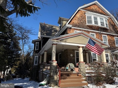 (private lake, pond, coastal) Townhome/Townhouse For Sale in Jenkintown Pennsylvania