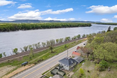 Enjoy stunning Mississippi River views from your home or large - photo 4
