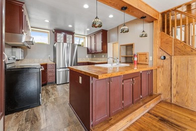 Enjoy stunning Mississippi River views from your home or large - photo 7