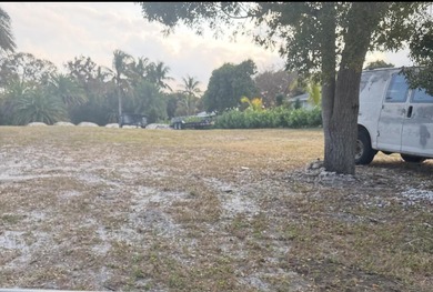 Lake Osborne Lot For Sale in Lantana Florida