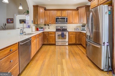 Stunning Jackson Lake Deeded Brick Estate with Private Dock - photo 12