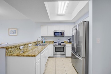 This 11th-floor, 2-bedroom, 2-bathroom vacation rental offers - photo 6