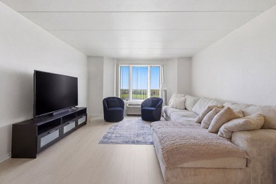 WELCOME to this beautiful maintained condo located in the heart - photo 16